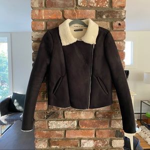 Brandy Melville Confy Jacket!